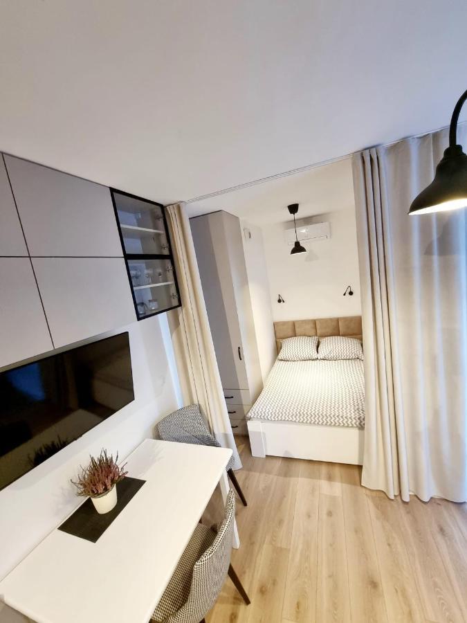 Doki Living Apartament 55 格但斯克 外观 照片